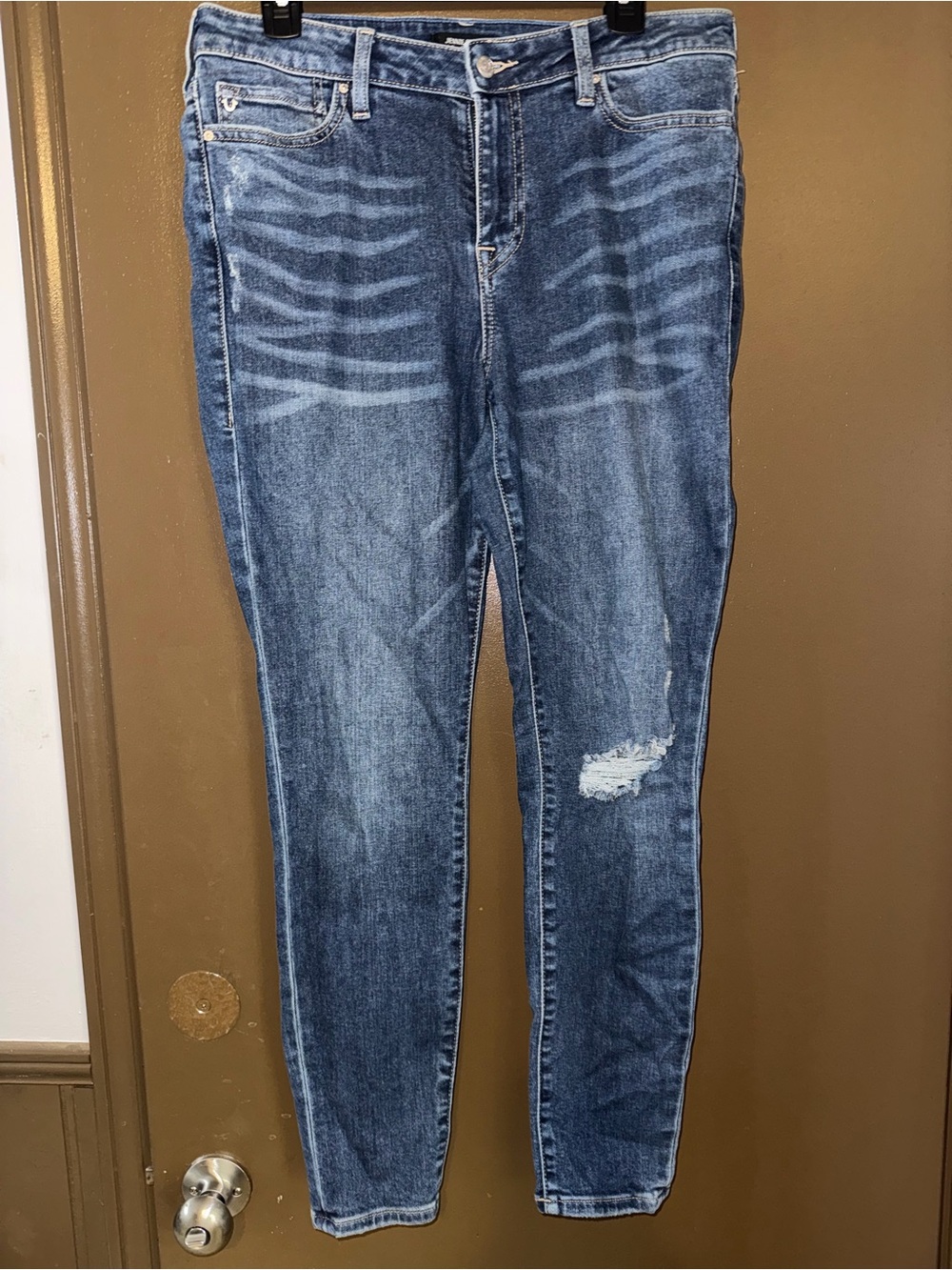 True Religion Jennie curvy high rise super skinny